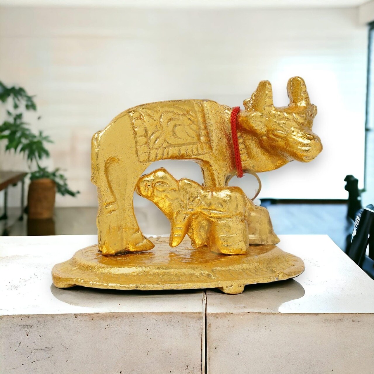 Kamadhenu Idol Murti Statue Diwali Gift Items Small Kamdhenu Cow with Calf Brass Finish Statue Decorative Item Showpiece for Home Office Temple Pooja Decor Housewarming Gift (2.5 Inches)